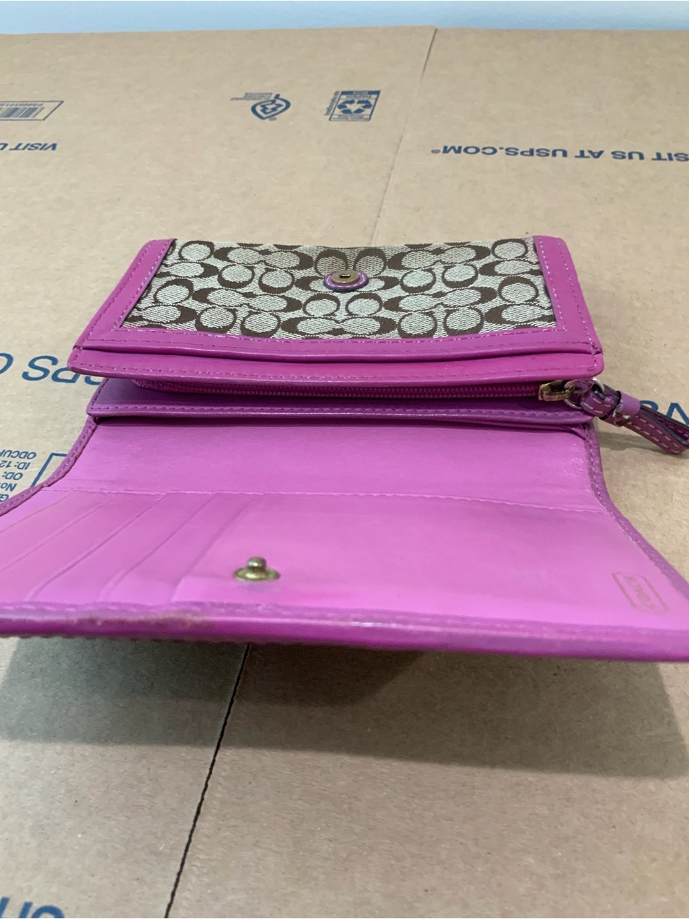 Coach Brown Signature Wallet with Pink Trim - Picture 5 of 5
